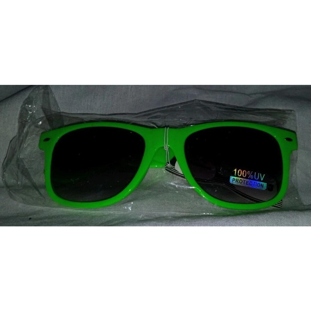 Lime 100%UV Protection Sunglasses Green Dark Lenses Brand New In Packaging
